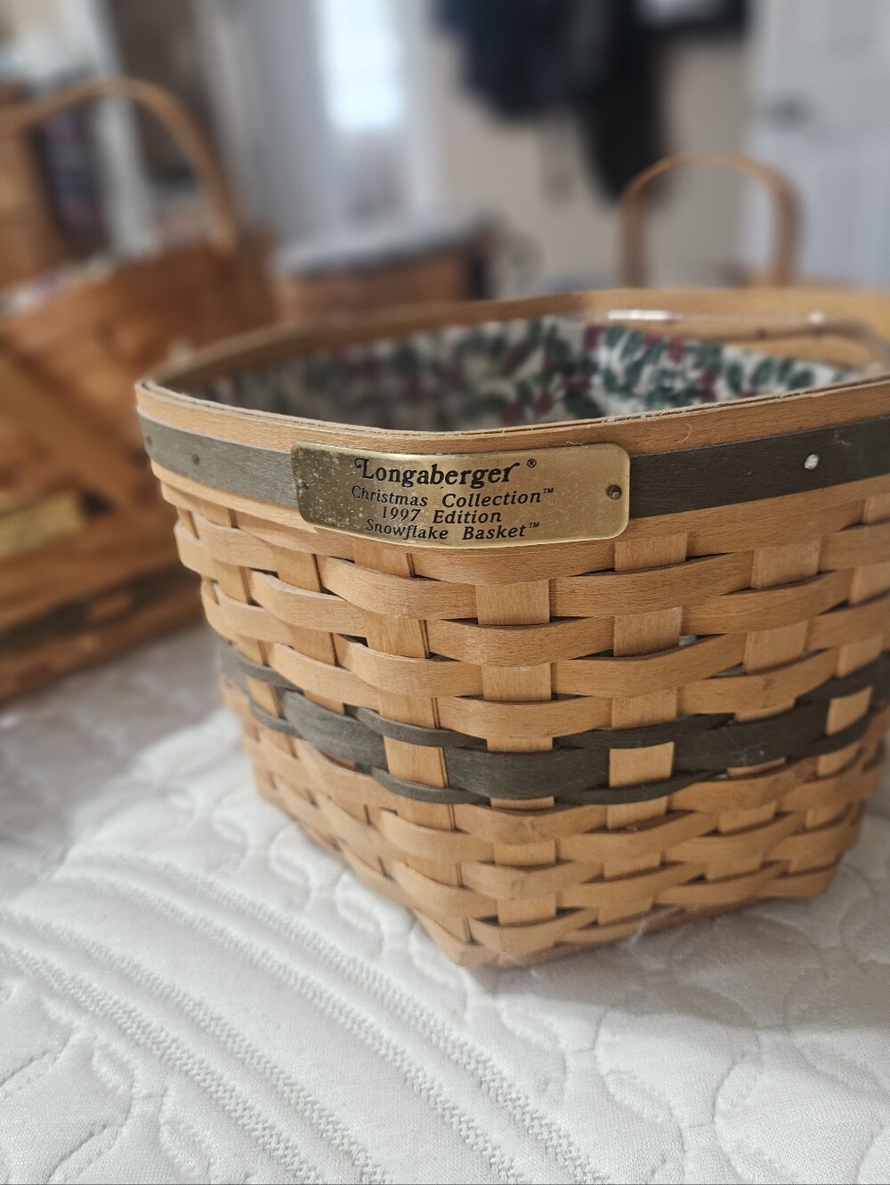 Longaberger Tan and Green Holiday Snowflake Basket